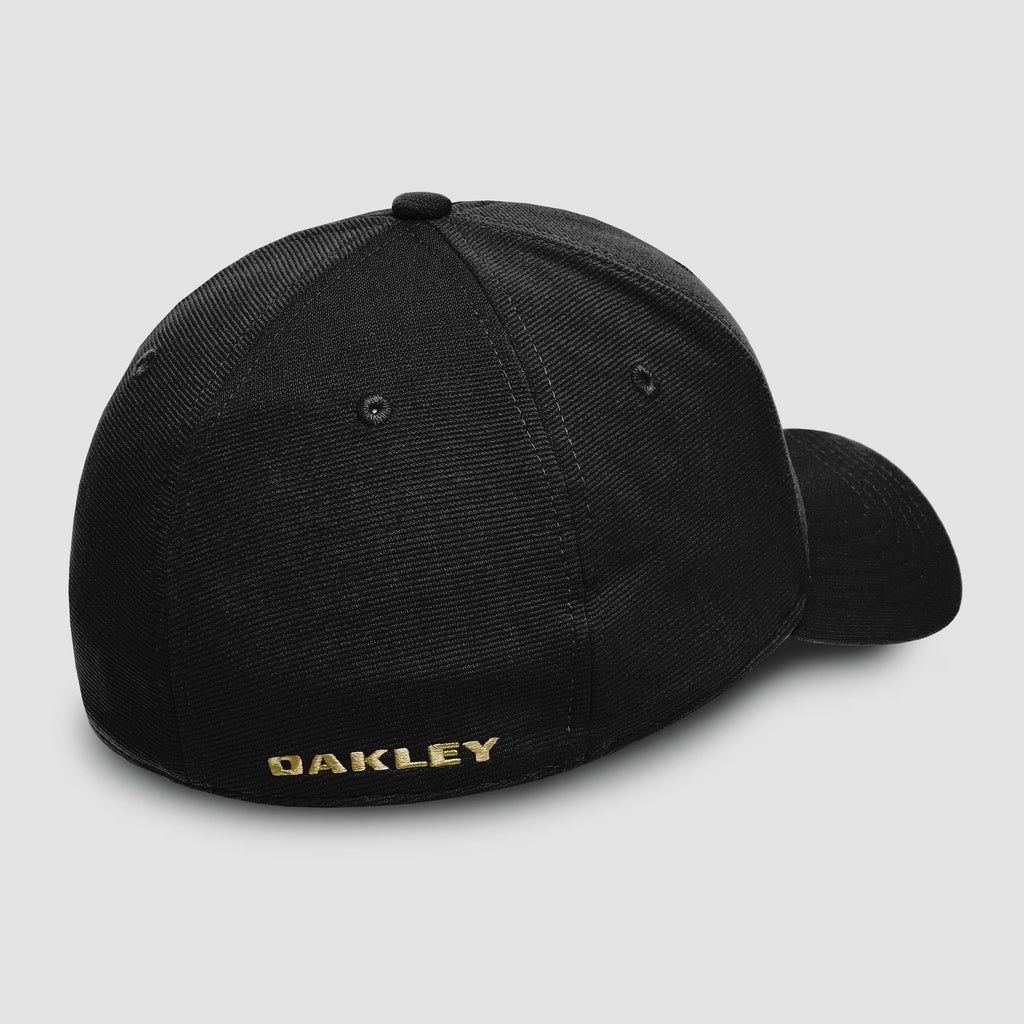 Gorra Oakley Tincan – Negra con Logo Amarillo