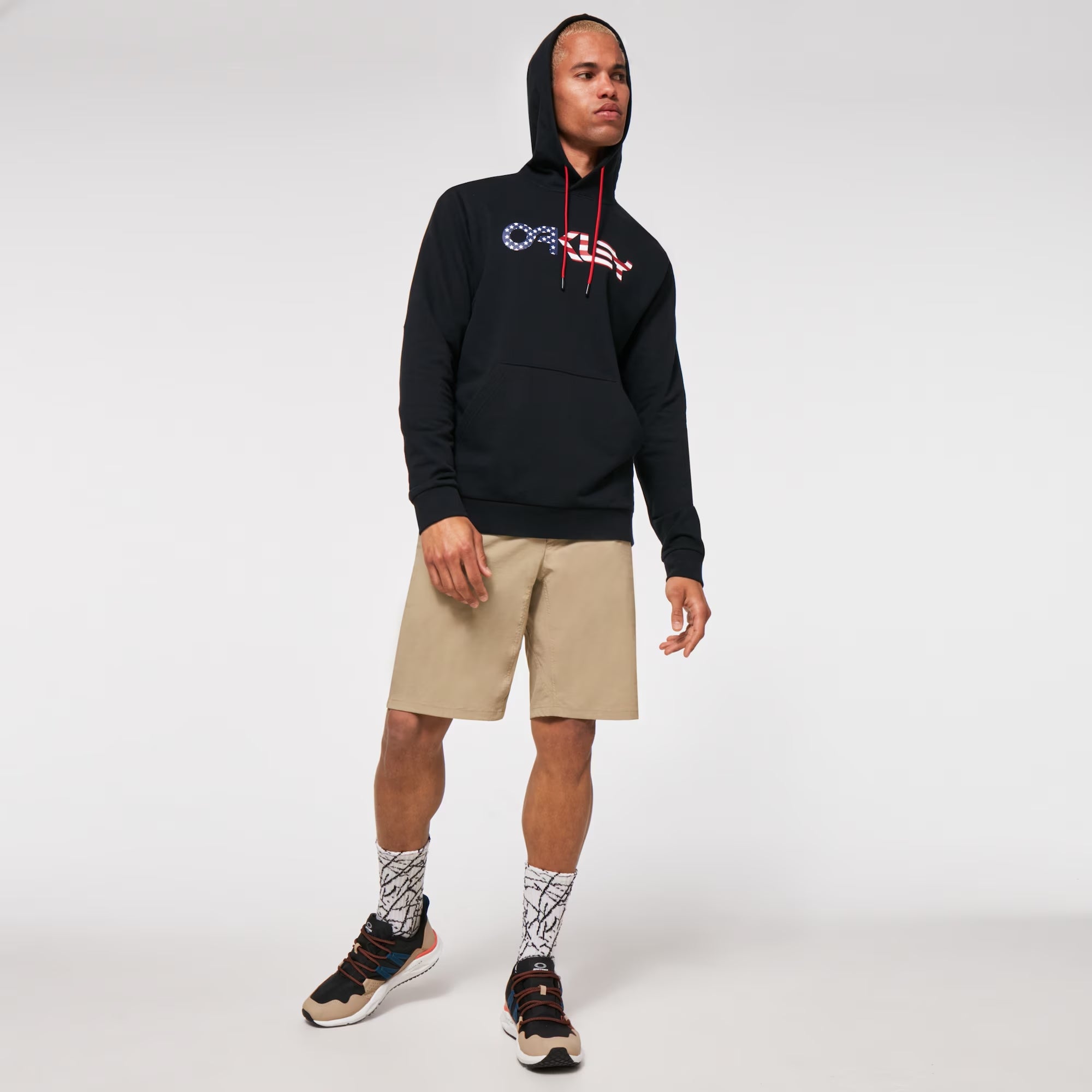 Buzo Hoodie Oakley USA Flag Logo – Pullover Negro